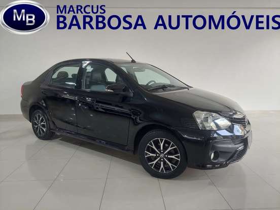 TOYOTA-ETIOS-2016