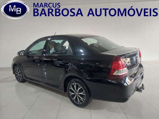 TOYOTA-ETIOS-1.5 PLATINUM SEDAN 16V FLEX 4P AUTOMÁTICO TOYOTA-ETIOS-2016
