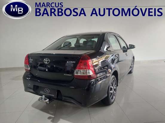 TOYOTA-ETIOS-1.5 PLATINUM SEDAN 16V FLEX 4P AUTOMÁTICO TOYOTA-ETIOS-2016