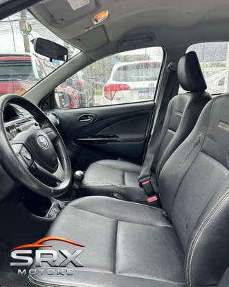 TOYOTA-ETIOS-2015