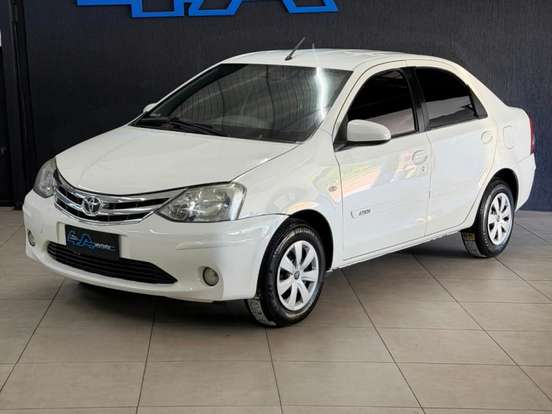 TOYOTA-ETIOS-1.5 XLS 16V FLEX 4P MANUAL TOYOTA-ETIOS-2014