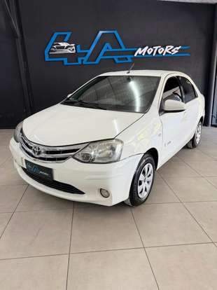 TOYOTA-ETIOS-2014