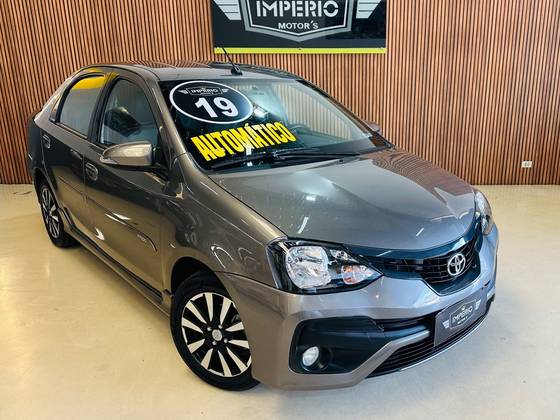 TOYOTA ETIOS 1.5 XLS SEDAN 16V FLEX 4P AUTOMÁTICO