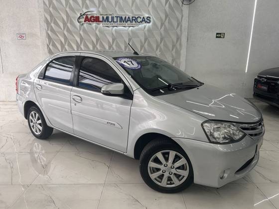 TOYOTA ETIOS 1.5 XLS SEDAN 16V FLEX 4P AUTOMÁTICO