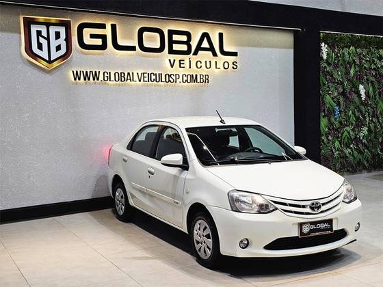 TOYOTA ETIOS 1.5 XS SEDAN 16V FLEX 4P AUTOMÁTICO