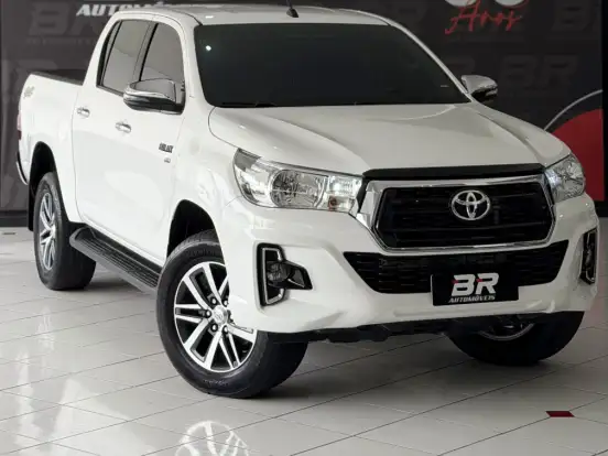 TOYOTA-HILUX-2.7 SRV 4X4 CD 16V FLEX 4P AUTOMÁTICO TOYOTA-HILUX-2020