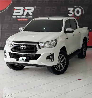 TOYOTA-HILUX-2020