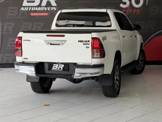 TOYOTA-HILUX-2.7 SRV 4X4 CD 16V FLEX 4P AUTOMÁTICO TOYOTA-HILUX-2020