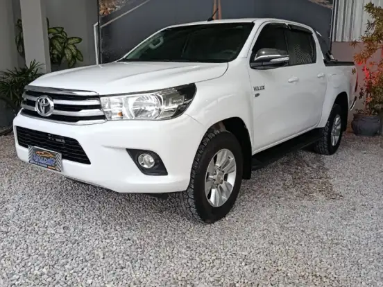 TOYOTA-HILUX-2.7 SRV 4X4 CD 16V FLEX 4P AUTOMÁTICO TOYOTA-HILUX-2017