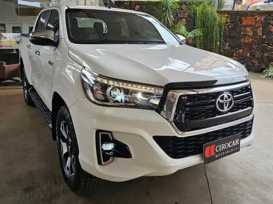 TOYOTA-HILUX-2.8 SRX 4X4 CD 16V DIESEL 4P AUTOMÁTICO TOYOTA-HILUX-2018