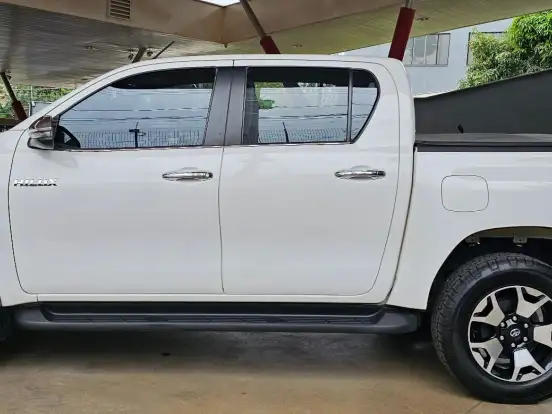 TOYOTA-HILUX-2.8 SRX 4X4 CD 16V DIESEL 4P AUTOMÁTICO TOYOTA-HILUX-2018