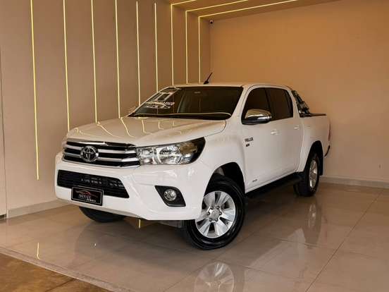 TOYOTA-HILUX-2.7 SRV 4X2 CD 16V FLEX 4P AUTOMÁTICO TOYOTA-HILUX-2017
