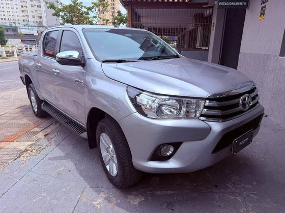 TOYOTA HILUX 2.7 SRV 4X4 CD 16V FLEX 4P AUTOMÁTICO