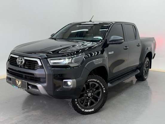 TOYOTA-HILUX-2.8 D-4D TURBO DIESEL CD CONQUEST 4X4 AUTOMÁTICO TOYOTA-HILUX-2023