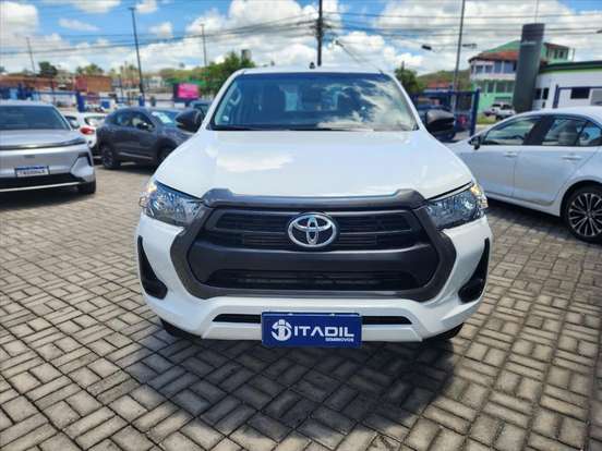 TOYOTA-HILUX-2.8 D-4D TURBO DIESEL CD POWER PACK 4X4 AUTOMÁTICO TOYOTA-HILUX-2025