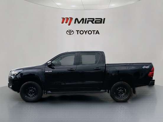 TOYOTA-HILUX-2.8 D-4D TURBO DIESEL CD POWER PACK 4X4 AUTOMÁTICO TOYOTA-HILUX-2025