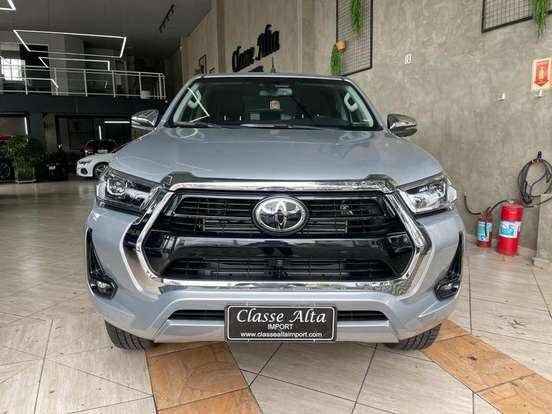 TOYOTA-HILUX-2.8 D-4D TURBO DIESEL CD POWER PACK 4X4 AUTOMÁTICO TOYOTA-HILUX-2025