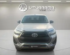 TOYOTA HILUX 2.8 D-4D TURBO DIESEL CD SR 4X4 AUTOMÁTICO TOYOTA HILUX 2.8 D-4D TURBO DIESEL CD SR 4X4 AUTOMÁTICO