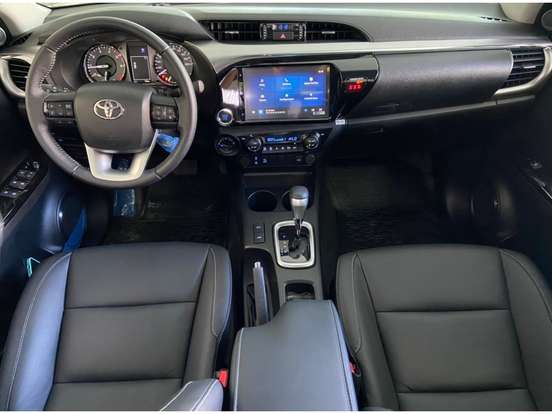 TOYOTA-HILUX-2.8 D-4D TURBO DIESEL CD SRV 4X4 AUTOMÁTICO TOYOTA-HILUX-2026