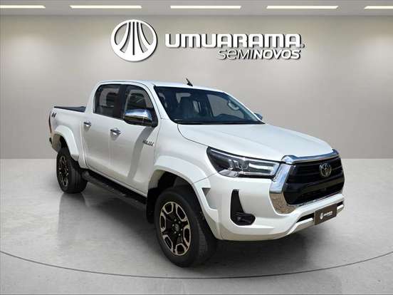 TOYOTA-HILUX-2024