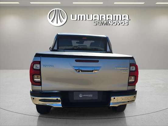 TOYOTA-HILUX-2026