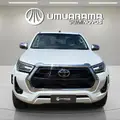 TOYOTA HILUX 2.8 D-4D TURBO DIESEL CD SRX 4X4 AUTOMÁTICO TOYOTA HILUX 2.8 D-4D TURBO DIESEL CD SRX 4X4 AUTOMÁTICO