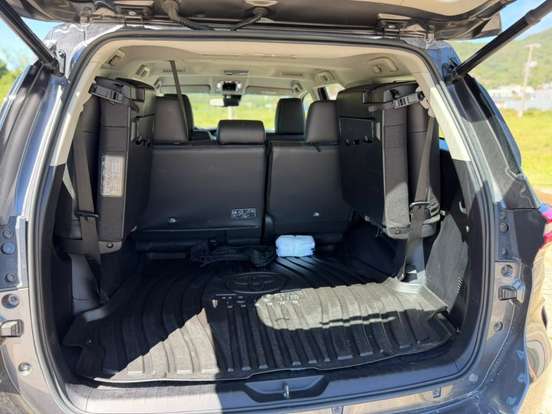 TOYOTA-HILUX-2024