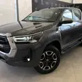 TOYOTA HILUX 2.8 D-4D TURBO DIESEL CD SRX 4X4 AUTOMÁTICO TOYOTA HILUX 2.8 D-4D TURBO DIESEL CD SRX 4X4 AUTOMÁTICO