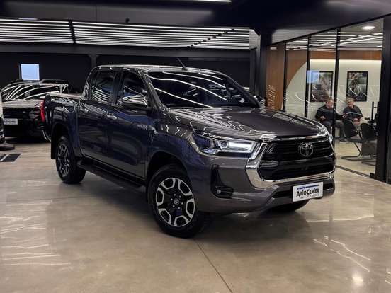 TOYOTA-HILUX-2.8 D-4D TURBO DIESEL CD SRX LIMITED 4X4 AUTOMÁTICO TOYOTA-HILUX-2023