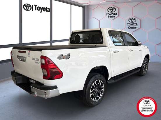 TOYOTA-HILUX-2026