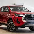 TOYOTA HILUX 2.8 D-4D TURBO DIESEL CD SRX PLUS 4X4 AUTOMÁTICO TOYOTA HILUX 2.8 D-4D TURBO DIESEL CD SRX PLUS 4X4 AUTOMÁTICO