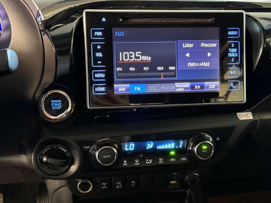 TOYOTA-HILUX-2.8 SRX 4X4 CD 16V DIESEL 4P AUTOMÁTICO TOYOTA-HILUX-2016