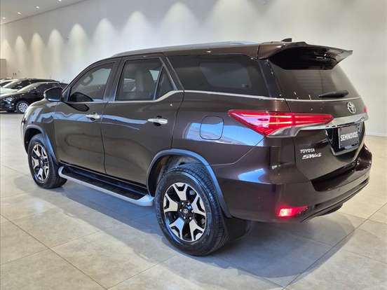 TOYOTA-HILUX-2.8 STD 4X4 CD 16V DIESEL 4P MANUAL TOYOTA-HILUX-2018