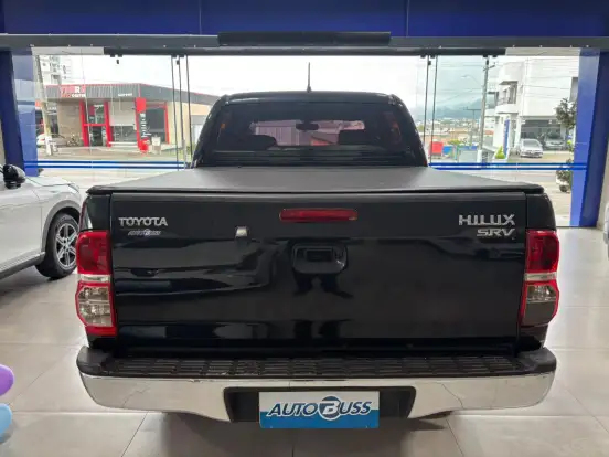 TOYOTA-HILUX-3.0 SR 4X4 CD 16V TURBO INTERCOOLER DIESEL 4P AUTOMÁTICO TOYOTA-HILUX-2014