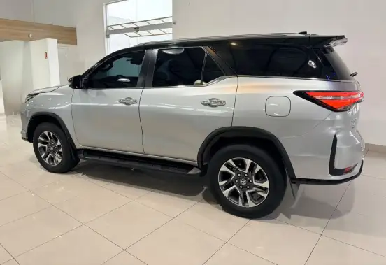 TOYOTA-HILUX SW4-2021