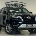 TOYOTA HILUX SW4 2.8 D-4D TURBO DIESEL SRX 7L 4X4 AUTOMÁTICO TOYOTA HILUX SW4 2.8 D-4D TURBO DIESEL SRX 7L 4X4 AUTOMÁTICO