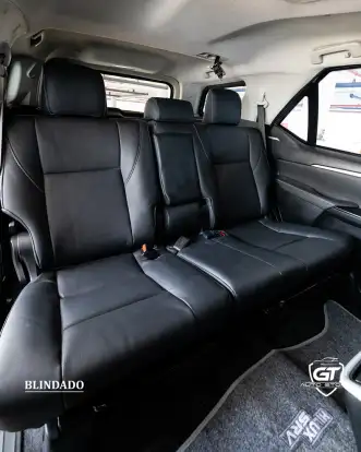 TOYOTA-HILUX SW4-2016