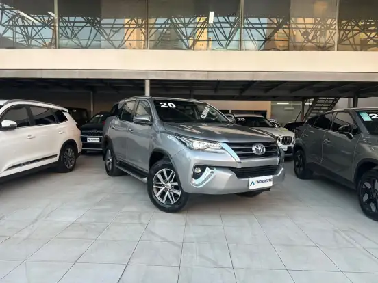 TOYOTA-HILUX SW4-2019