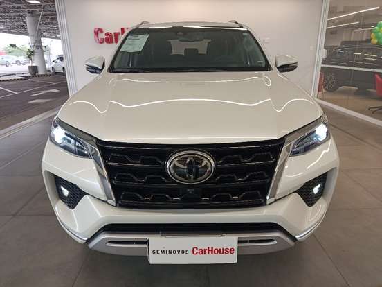 TOYOTA-HILUX SW4-2021