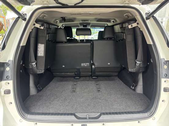 TOYOTA-HILUX SW4-2021