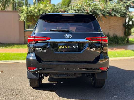 TOYOTA-HILUX SW4-2021