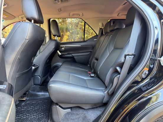 TOYOTA-HILUX SW4-2021