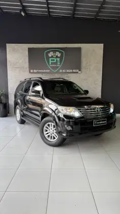 TOYOTA HILUX SW4 3.0 SRV 4X4 16V TURBO INTERCOOLER DIESEL 4P AUTOMÁTICO