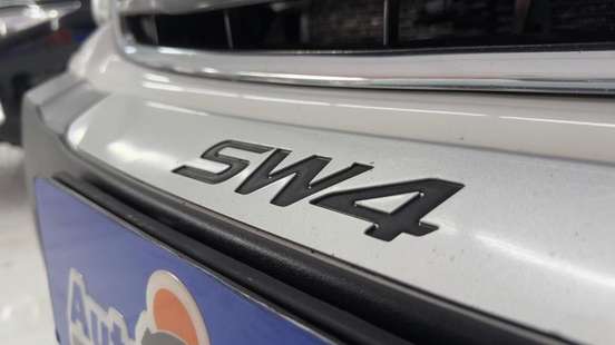 TOYOTA-HILUX SW4-2012