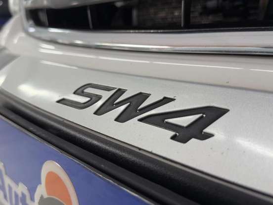 TOYOTA-HILUX SW4-3.0 SRV 4X4 7 LUGARES 16V TURBO INTERCOOLER DIESEL 4P AUTOMÁTICO TOYOTA-HILUX SW4-2012