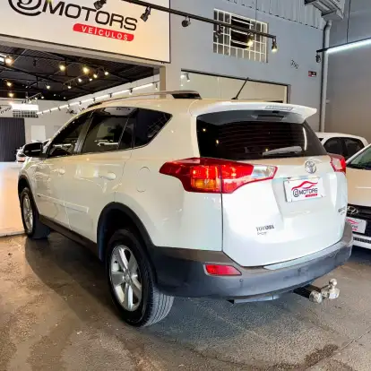 TOYOTA-RAV4-2.0 4X4 16V GASOLINA 4P AUTOMÁTICO TOYOTA-RAV4-2013