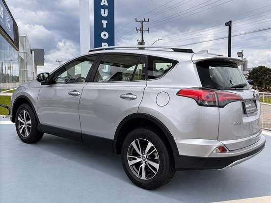 TOYOTA-RAV4-2.0 16V GASOLINA 4P AUTOMÁTICO TOYOTA-RAV4-2018
