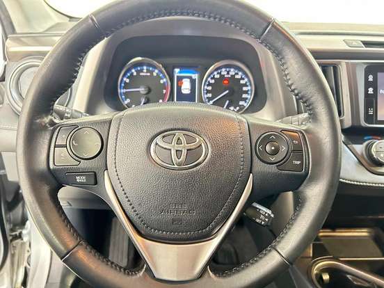 TOYOTA-RAV4-2.0 16V GASOLINA 4P AUTOMÁTICO TOYOTA-RAV4-2018