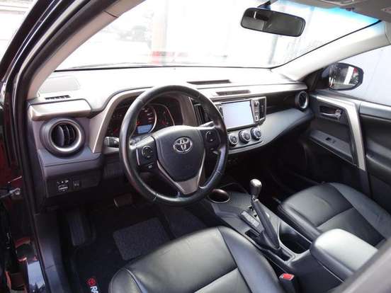 TOYOTA-RAV4-2014