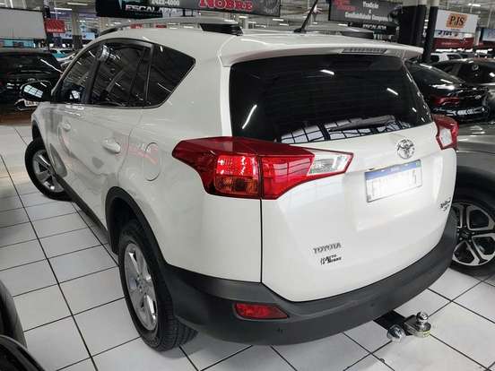 TOYOTA-RAV4-2.0 4X4 16V GASOLINA 4P AUTOMÁTICO TOYOTA-RAV4-2013